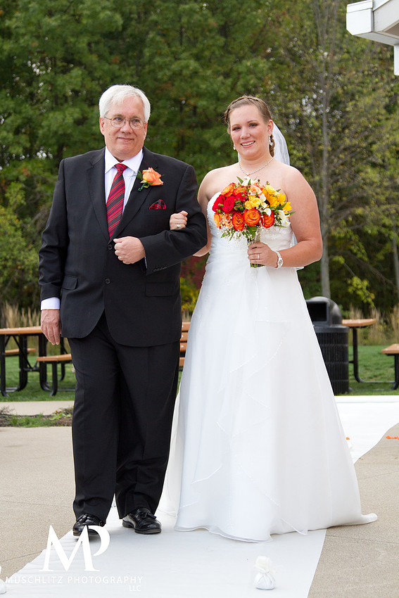 Hannah Park, Gahanna Ohio, Outdoor September Wedding