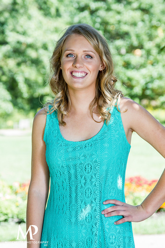 casual-park-senior-portraits