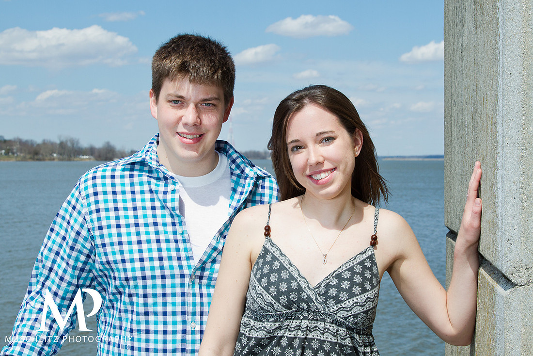 Inniswood Metro Gardens &amp; Hoover Reservoir Engagement Portraits, Westerville, Ohio