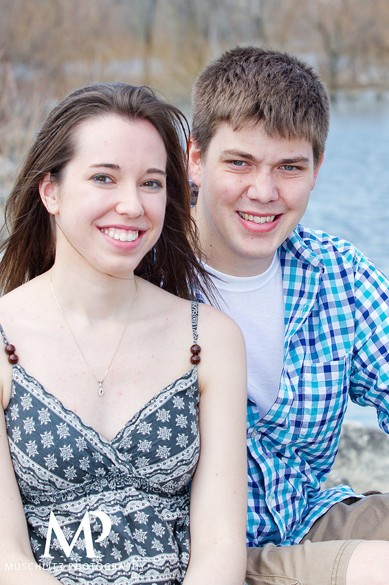 Inniswood Metro Gardens &amp; Hoover Reservoir Engagement Portraits, Westerville, Ohio