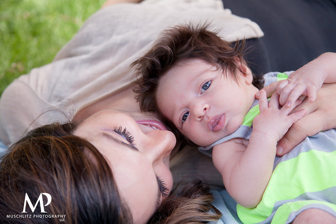 Best-of-2013-portraits-family-session-in-the-home-german-village