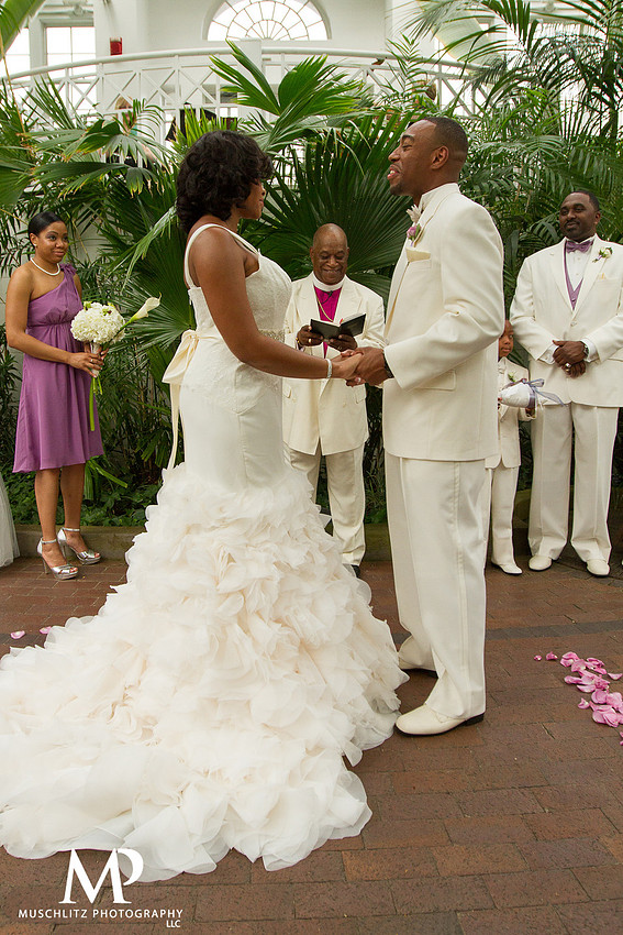 Best-of-2013-weddings-columbus-ohio-the-franklin-park-conservatory-ross-family-life-center-