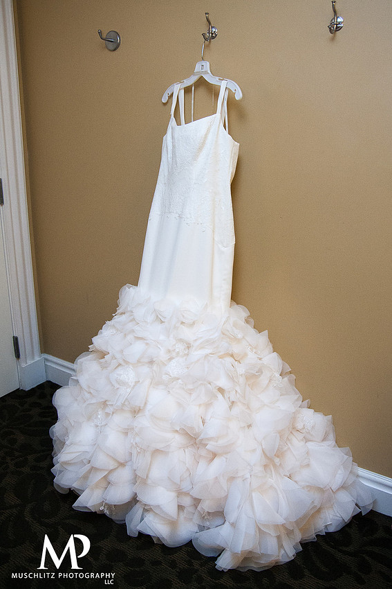 Franklin Park Conservatory Wedding, J.H. Ross Family Life Center Reception