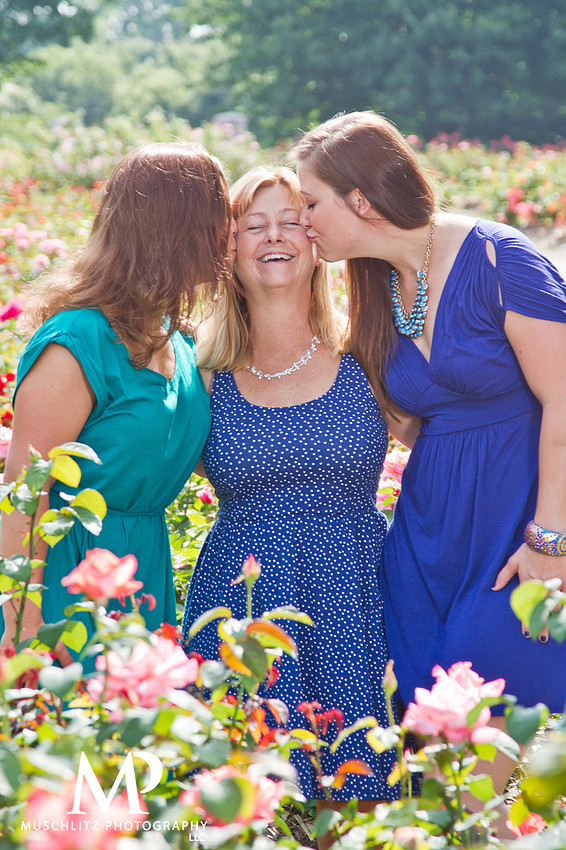 Best-of-2013-portraits-family-park-of-roses-clintonville-ohio