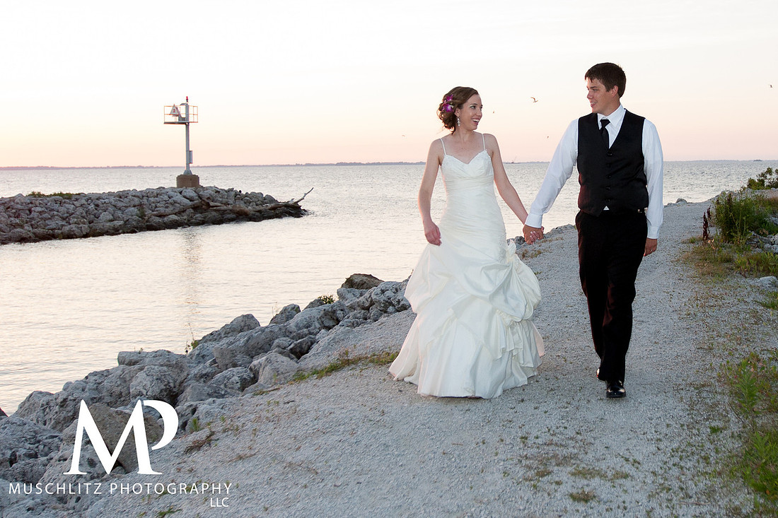 Best-of-2013-weddings-oregon-ohio-maumee-bay-state-park-lake-erie
