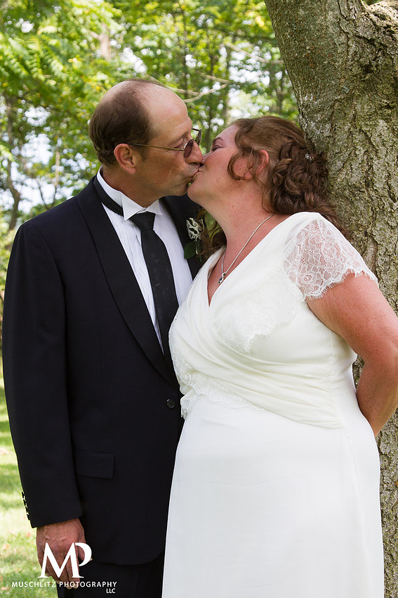 Best-of-2013-weddings-mt.-sterling-ohio-deer-creek-state-park-lodge-conference-center