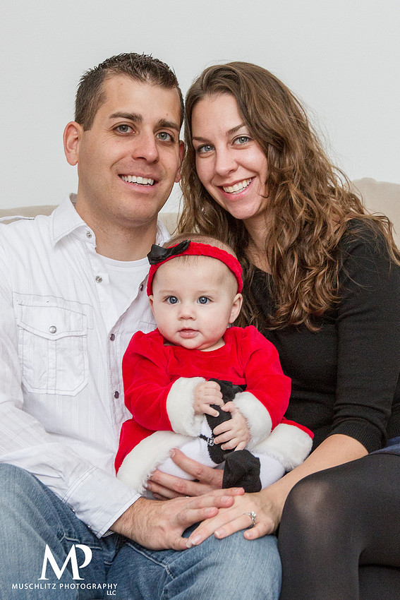 Best-of-2013-family-holiday-portraits-baby-session-in-the-home-blacklick-ohio