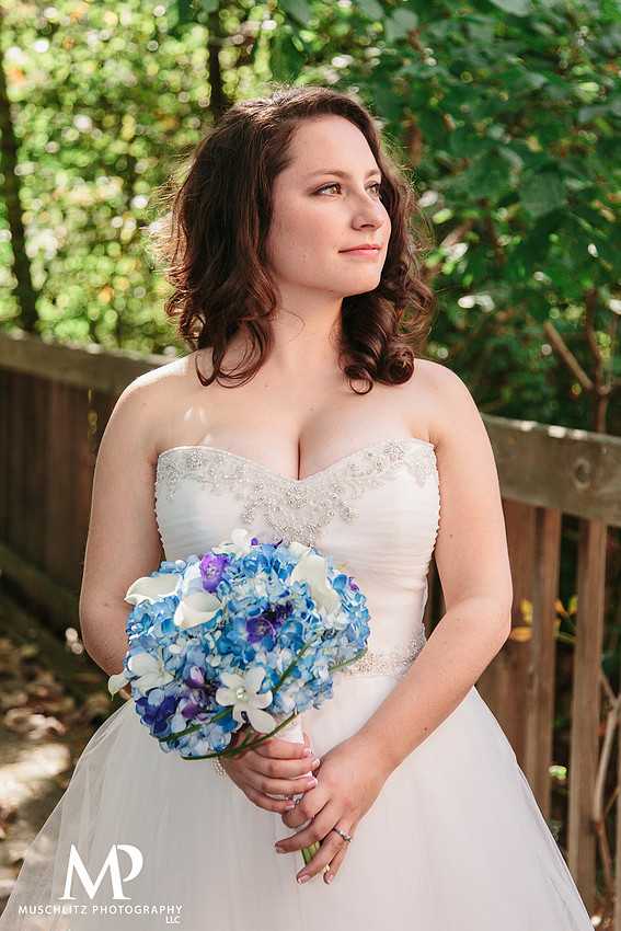 blue-ombre-wedding-xenos-christian-fellowship-columbus-ohio-muschlitz-photography