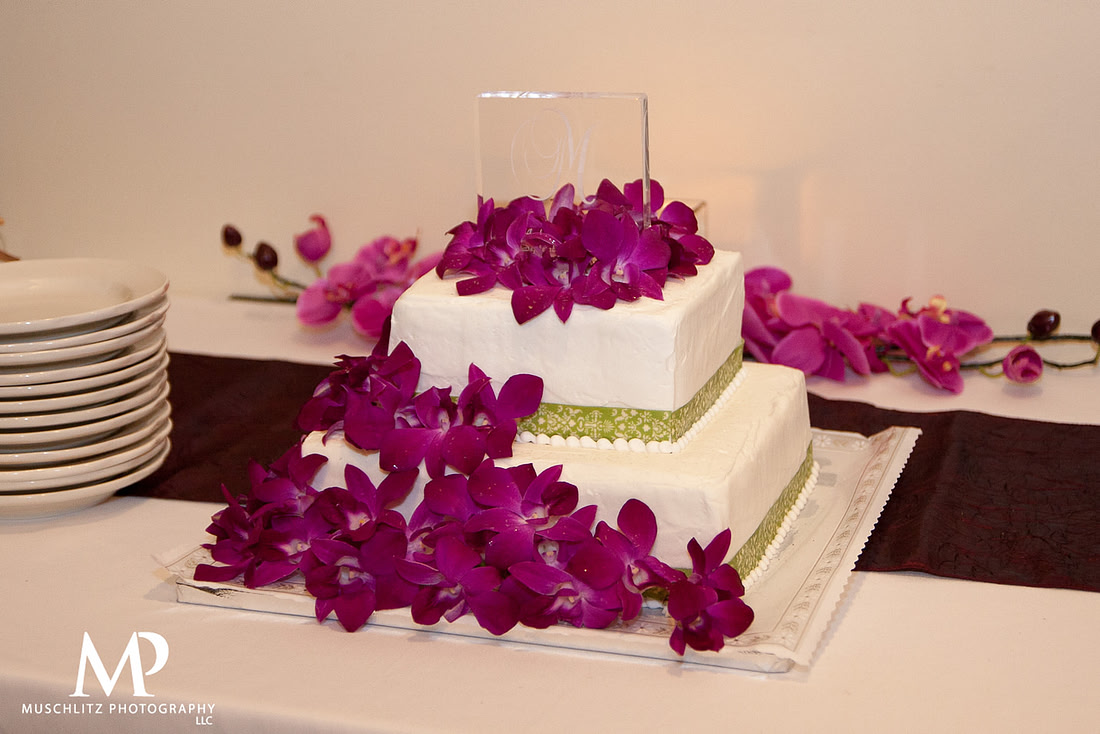 Best-of-2013-weddings-salesville-ohio-pine-lakes-lodge
