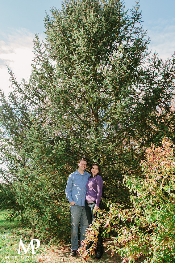 fall-outdoor-engagement-session-dawes-arboretum-newark-ohio