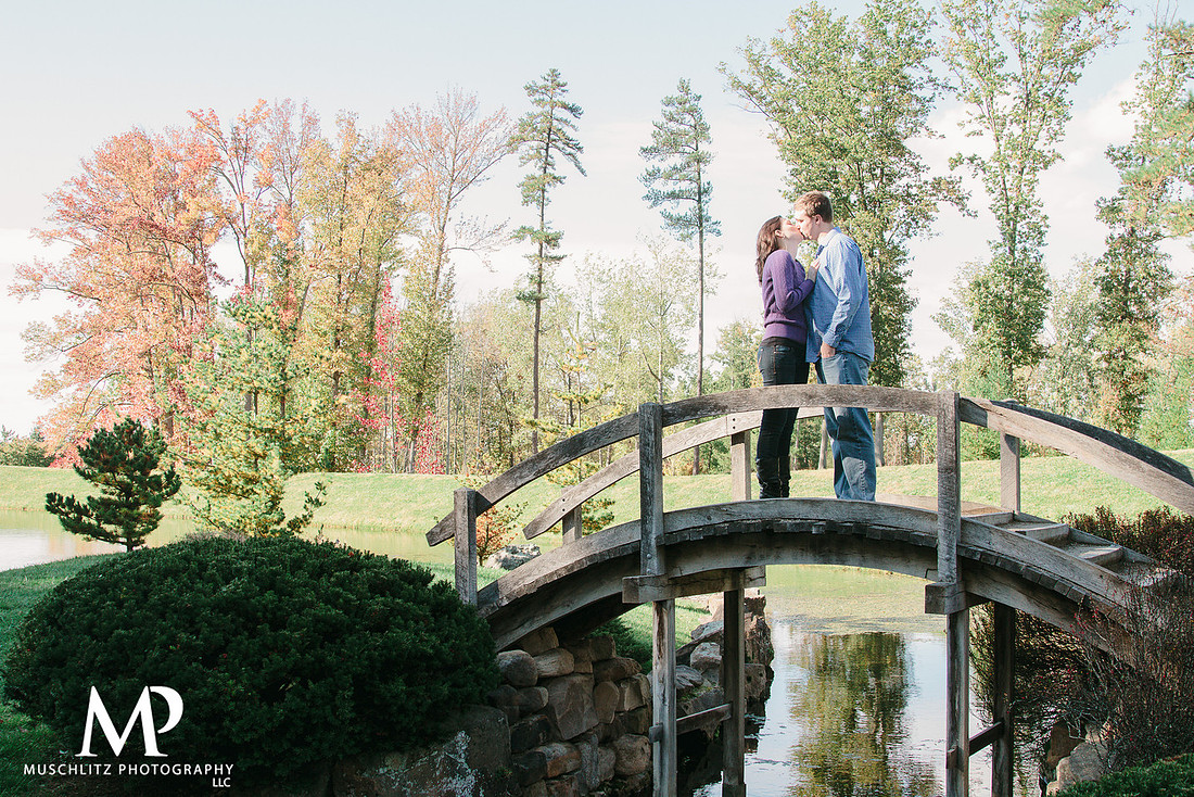 fall-outdoor-engagement-session-dawes-arboretum-newark-ohio