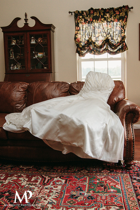 Best-of-2013-weddings-johnstown-columbus-ohio-new-albany-granville-equestrian-center-country-wedding