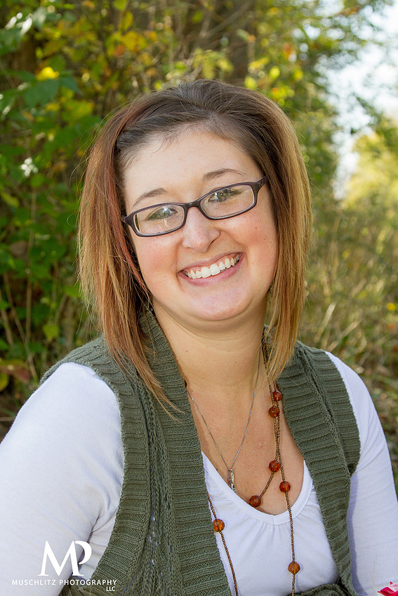 lady-in-fall-portraits-london-ohio-by-muschlitz-photography