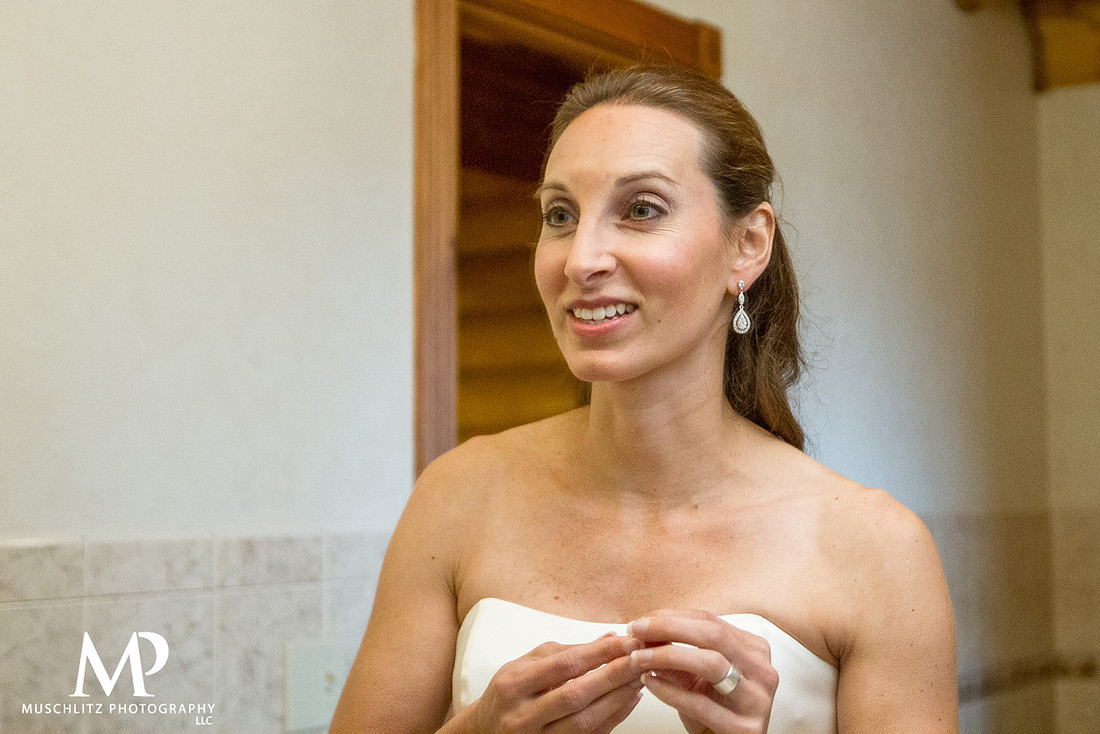 Best-of-2013-weddings-salesville-ohio-pine-lakes-lodge